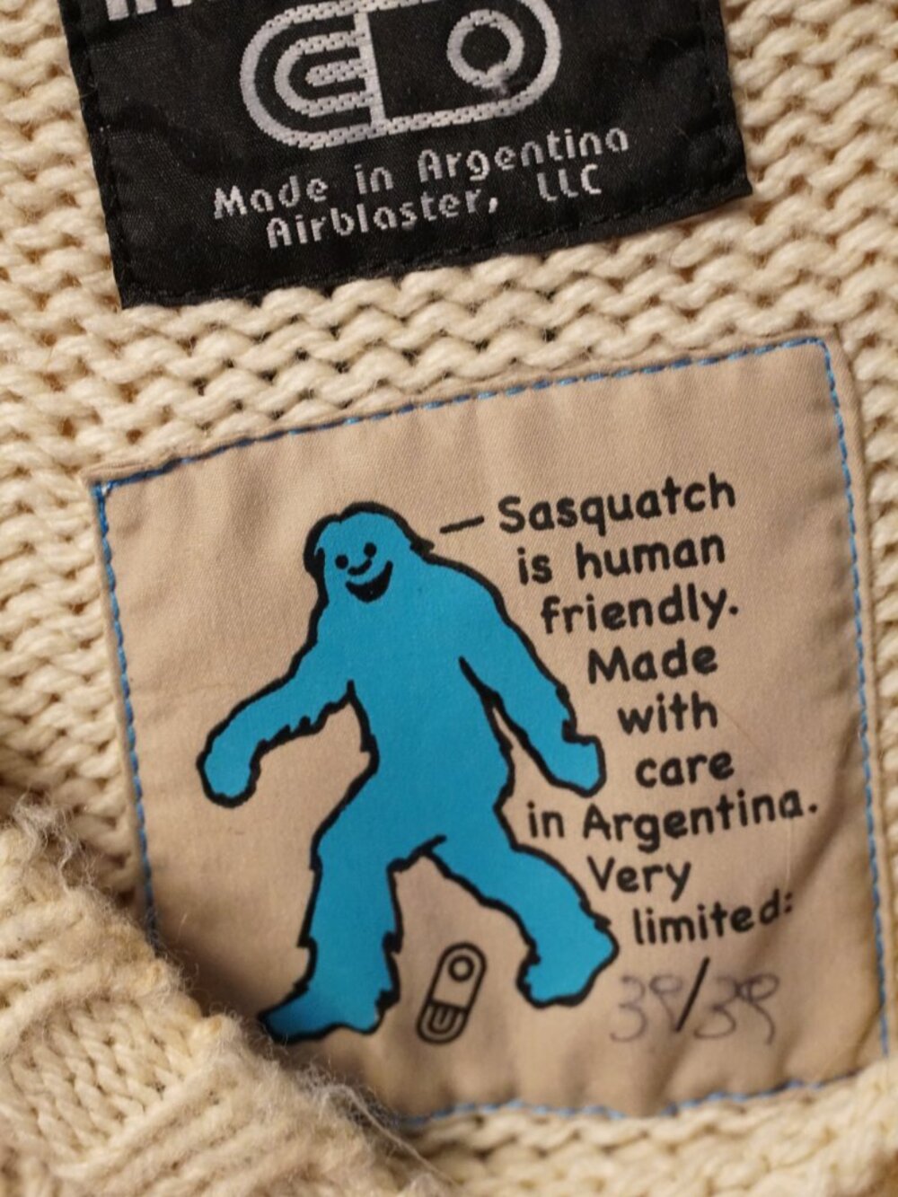 Rare Airblaster SasquatchSweater - Picture 2 of 5